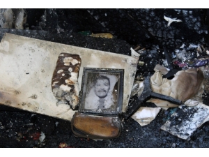 Kendi Evini Yakmak Ve Cinayet İddiasıyla Tutuklandı