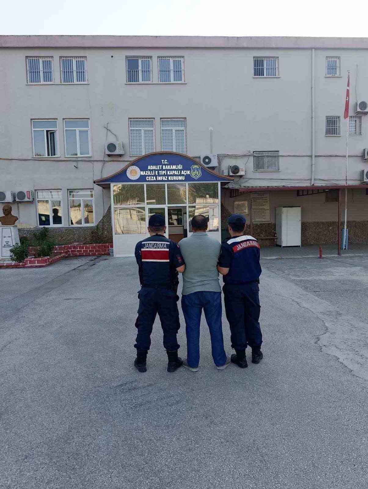 aydin-da-hapis-cezasiyla-aranan-2-sahis-yakalandi