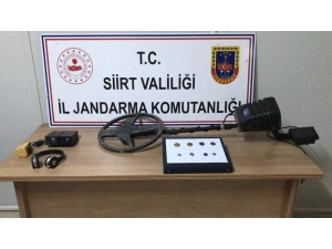 Siirt’te 8 Adet Tarihi Sikke Ele Geçirildi