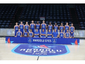 Lider Anadolu Efes, Baskonia Deplasmanında