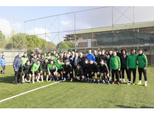 Başkan Söğüt’ten Kocaelispor’a Motivasyon Ziyareti