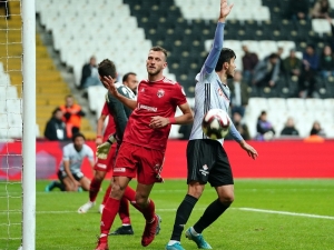 Ziraat Türkiye Kupası: Beşiktaş: 3 - 24 Erzincanspor: 0 (Maç Sonucu)
