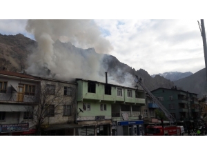 Yusufeli’nde Korkutan Yangın