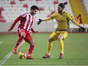 Sivasspor İle Yeni Malatyaspor 5. Randevuda