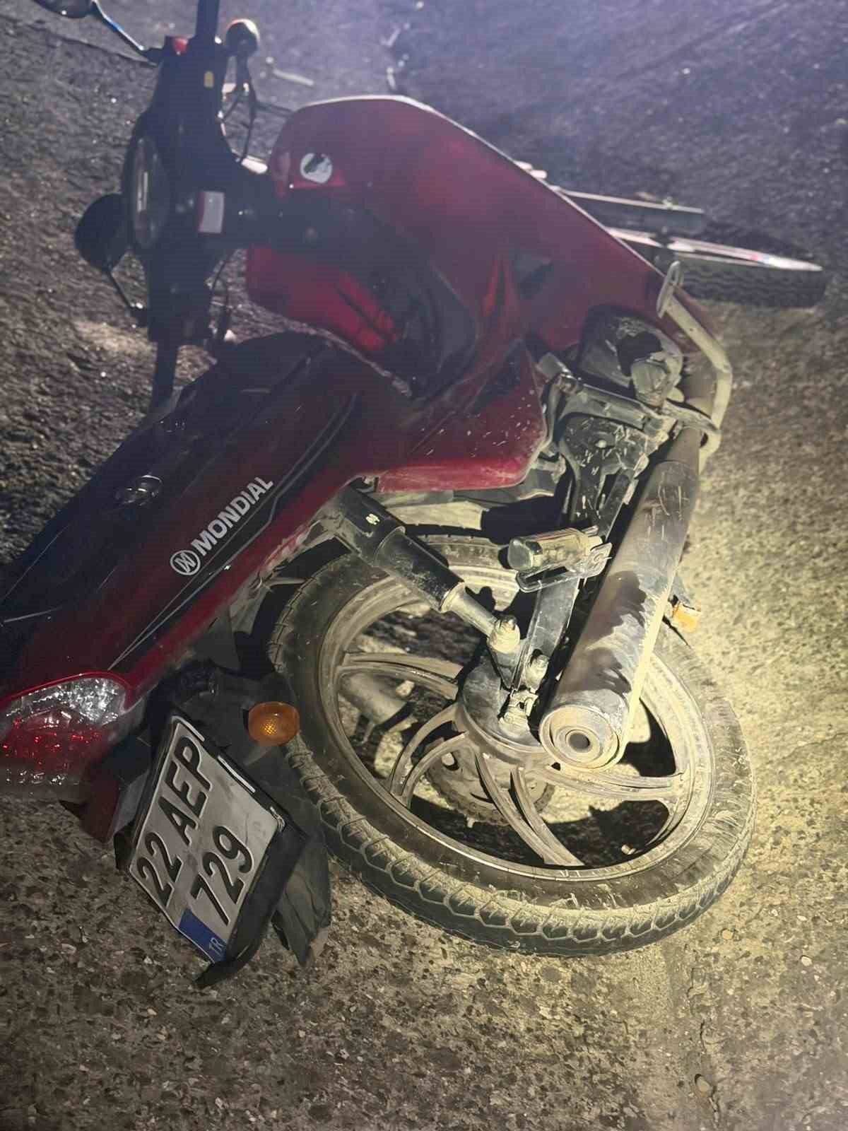 edirne-de-motosiklet-devrildi-1-yarali