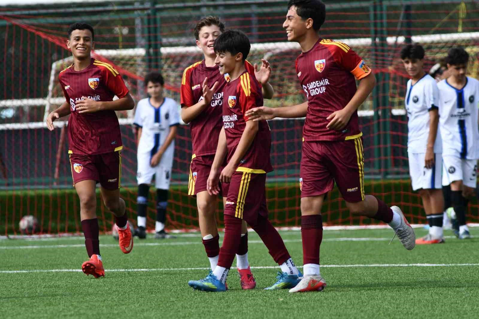 kayserispor-u14-takimi-2-de-2-yapti