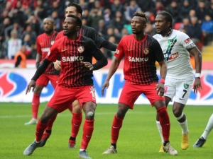 Gaziantep Fk İle Konyaspor Dokuzuncu Randevuda
