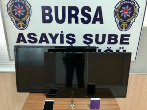 Polis İğneyle Kuyu Kazdı, Bursa-istanbul Arası Hırsızlık Şebekesini Çökertti