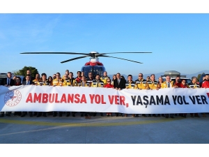 İzmir’de 112’nin 25. Yılı Kutlandı