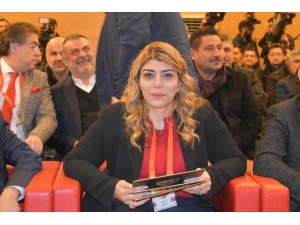 Süper Lig Tarihinin İlk Kadın Başkanı Berna Gözbaşı