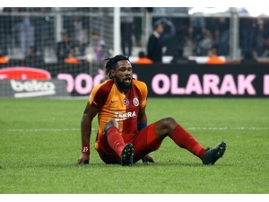 Galatasaray’da Christian Luyindama Ameliyat Oldu