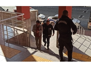 Silahlı Yağma Suçundan 10 Yıl Hapis Cezası Alan Şahıs Polis Ekiplerince Yakalandı