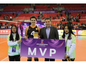 Eczacıbaşı Vitra, Dünya Kulüpler Şampiyonası’nda Finalde