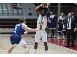 Türkiye Basketbol Ligi: Semt77 Yalovaspor: 66 - Final Gençlik: 85