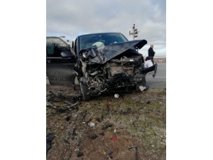 Burdur’da Trafik Kazası: 1 Ölü, 4 Yaralı