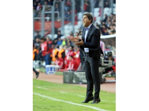 Ünal Karaman: "Sevindirici Tek Şey Maçı Kazanmış Olmamız"