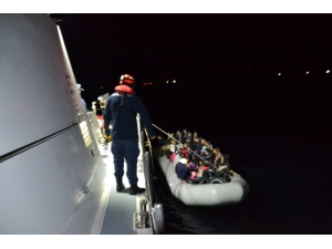 İzmir’de 80’i Çocuk 216 Düzensiz Göçmen Yakalandı