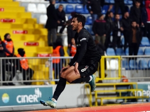 Ligin En Hızlısı Umut Nayir!