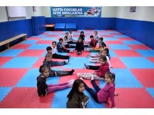 Kocaeli’de 12 Bin Çocuk Jimnastik Eğitimi Alacak