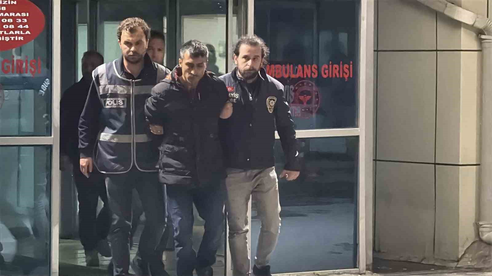 sivas-ta-oldurulen-kardeslerin-dna-si-6-yil-once-kemikleri-bulunan-babayla-eslesti