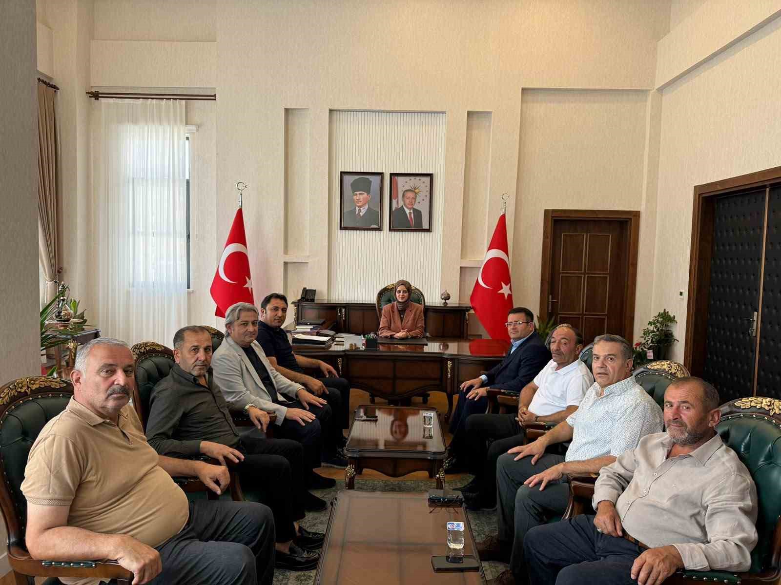 kuluncak-belediye-baskani-cengiz-den-kaymakam-baygus-a-ziyaret