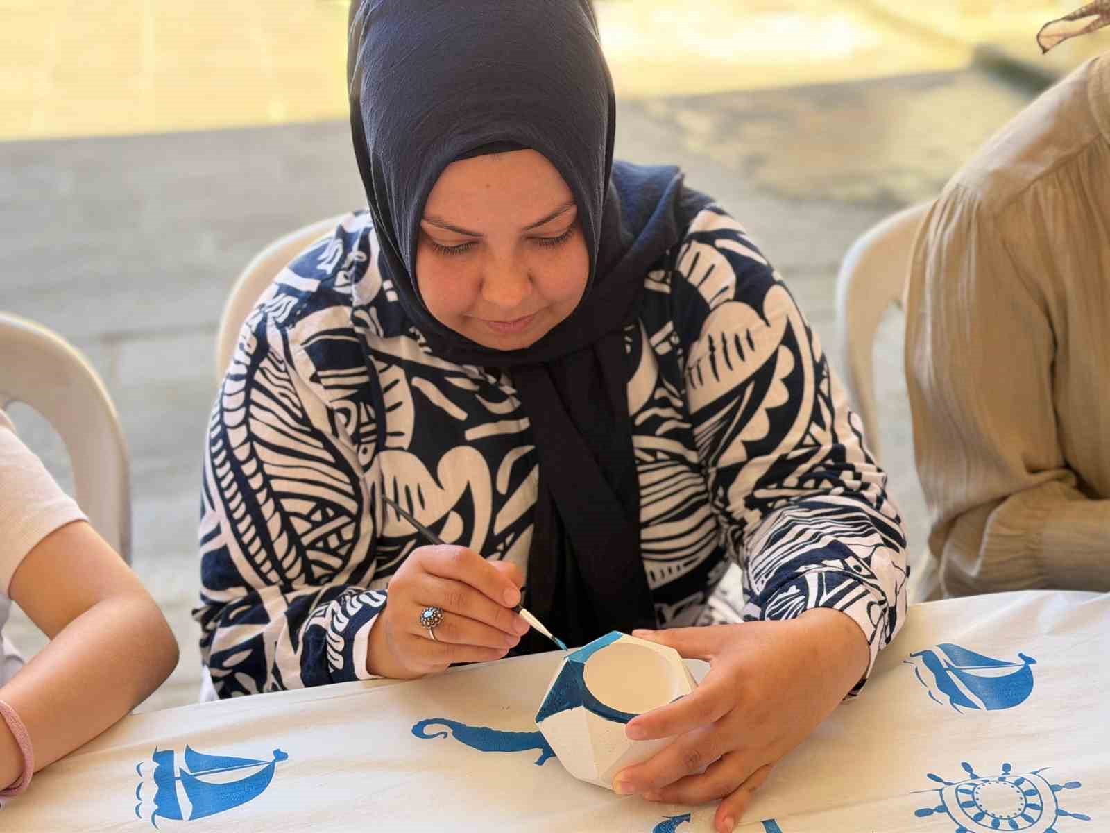 tarihi-kursunlu-han-da-atolye-gunlerine-yogun-ilgi