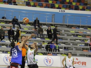 Şanlıurfa Ekibi Bağcılara Geçit Vermedi