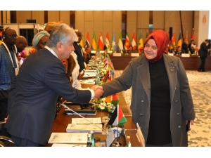 Bakan Zehra Zümrüt Selçuk: ’’Aile Danışmanlığına Başvuranların Yaklaşık Yüzde 40’ı Boşanmaktan Vazgeçiyor’’