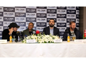 Alex: “Fenerbahçe’ye Dönme Kararını Ben Veremem”