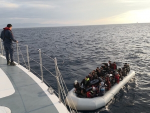 Kuşadası’nda 46 Düzensiz Göçmen Yakalandı.