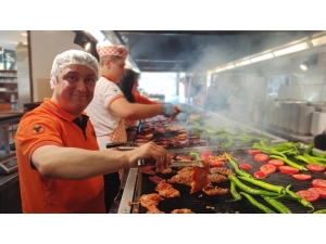 4 Masalı Restorandan 7 Bin Çalışana...köfteci Yusuf Başarının Sırrını Anlattı