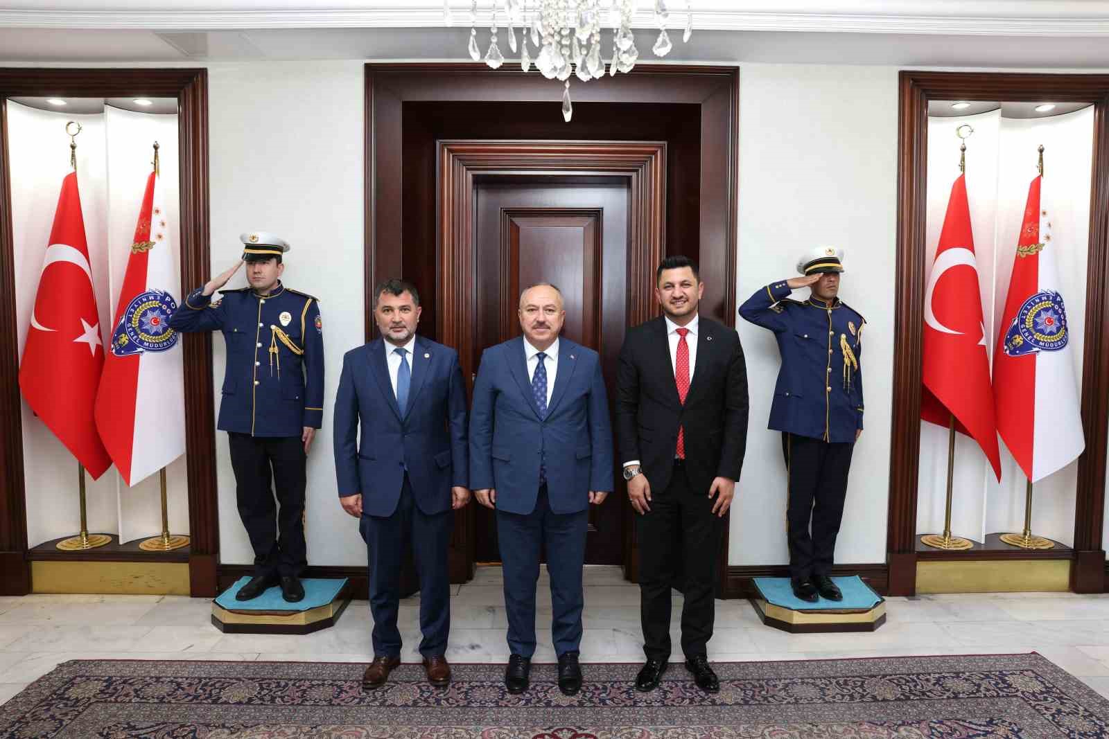 milletvekili-ozturk-ten-fidan-a-anlamli-bulusma