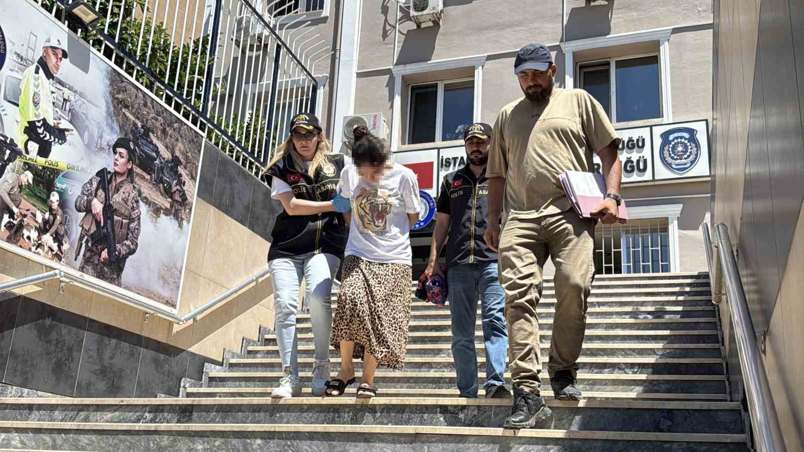 hakkinda-kesinlesmis-127-yil-hapis-cezasi-bulunan-firari-yakalandi-cezasi-ertelenen-supheli-8-inci-cocuguna-hamileymis