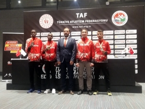 Kros Milli Takımı, Basınla Buluştu