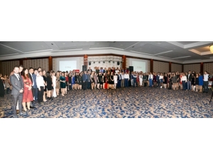 Denizli Özel Cerrahi Hastanesi Personelleri Yemekte Bir Araya Geldi