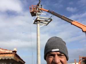 Mhp Isparta İl Başkanı Elektrik Akımına Kapılarak Ağır Yaralandı