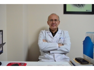 Hem Kan Veriyor, Hem Hayat Kurtarıyor