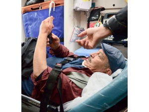 Tartıştığı Kadını Göğsünden Bıçaklayan Şüpheli Tutuklandı