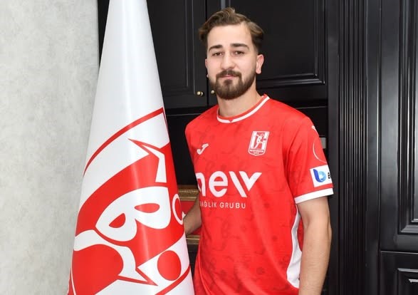 balikesirspor-3-oyuncu-ile-sozlesme-imzaladi