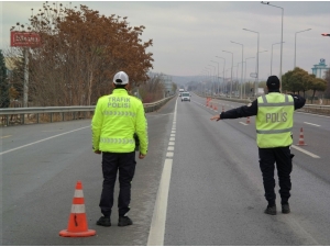 Alkollü Vaziyette Araç Kullanırken Yakalanan Başhekim Hakkında Soruşturma Başlatıldı