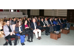 Kırıkkale’de Akılcı İlaç Kullanımı Toplantısı