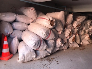 Sivas’ta 3 Ton 180 Kg Kaçak Tütün İle Yakalanan Şahsa 130 Bin Tl Ceza