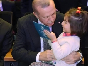 Emetli Meryem Nisa Doğum Günü Hediyesini Cumhurbaşkanı Erdoğan’dan Aldı