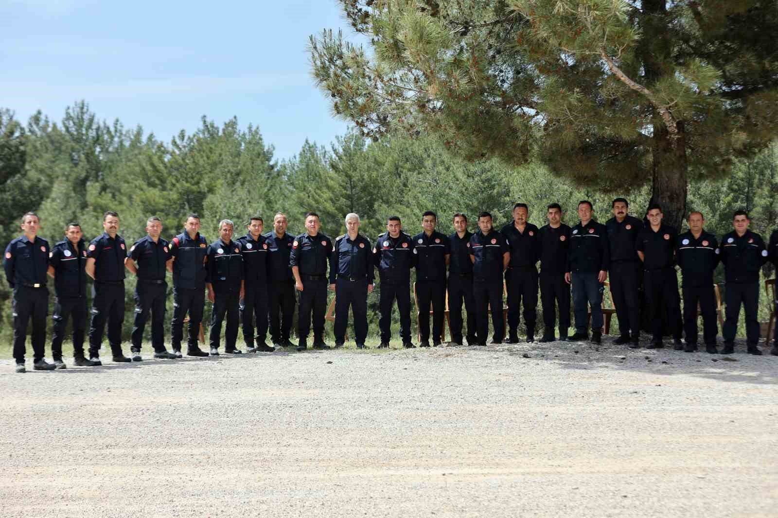mugla-buyuksehir-belediyesi-itfaiye-personeline-kapsamli-egitim-destegi