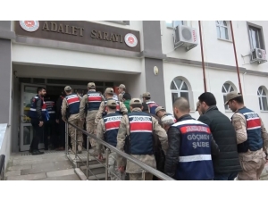 Hatay’da Göçmen Kaçakçılarına Darbe: 10 Gözaltı