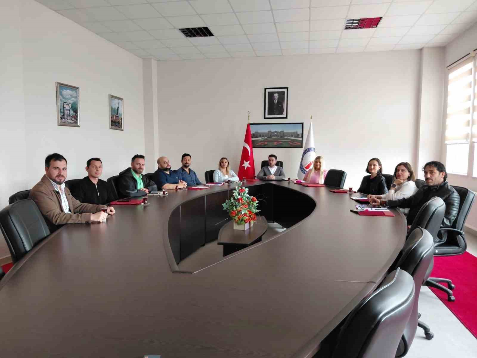 emet-myo-da-2026-2027-egitim-yili-hazirliklari-degerlendirildi