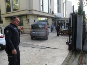 Genç Kadını Döverek Öldürüp Bavula Koyan Zanlı Adliyeye Sevk Edildi