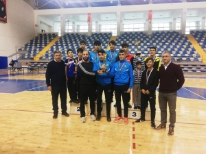 Vanlı Masa Tenisçiler Türkiye Finallerine Yükseldi