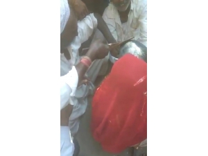 Kafası Tencereye Sıkışan Küçük Kızı Kurtarma Operasyonu