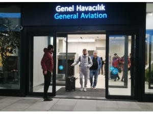 Galatasaray, İstanbul’a Döndü